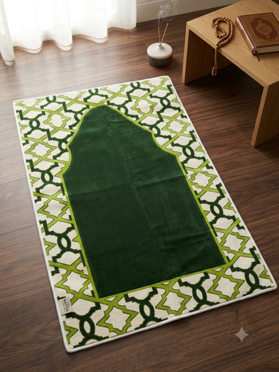 Multi-Colour Padded Prayer Mat – Soft Velvet Muslim Salah Rug with Elegant Geometric Design