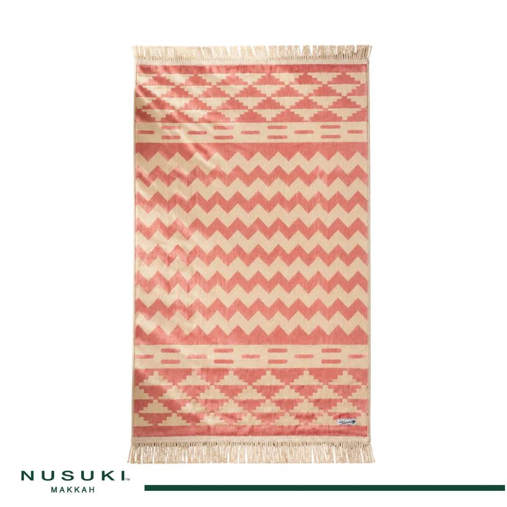 Minwal Al Bisat Classic Prayer Mat