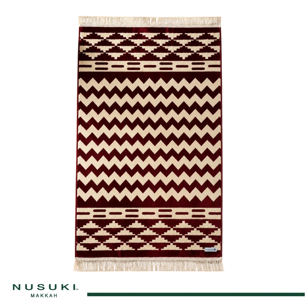 Minwal Al Bisat Classic Prayer Mat