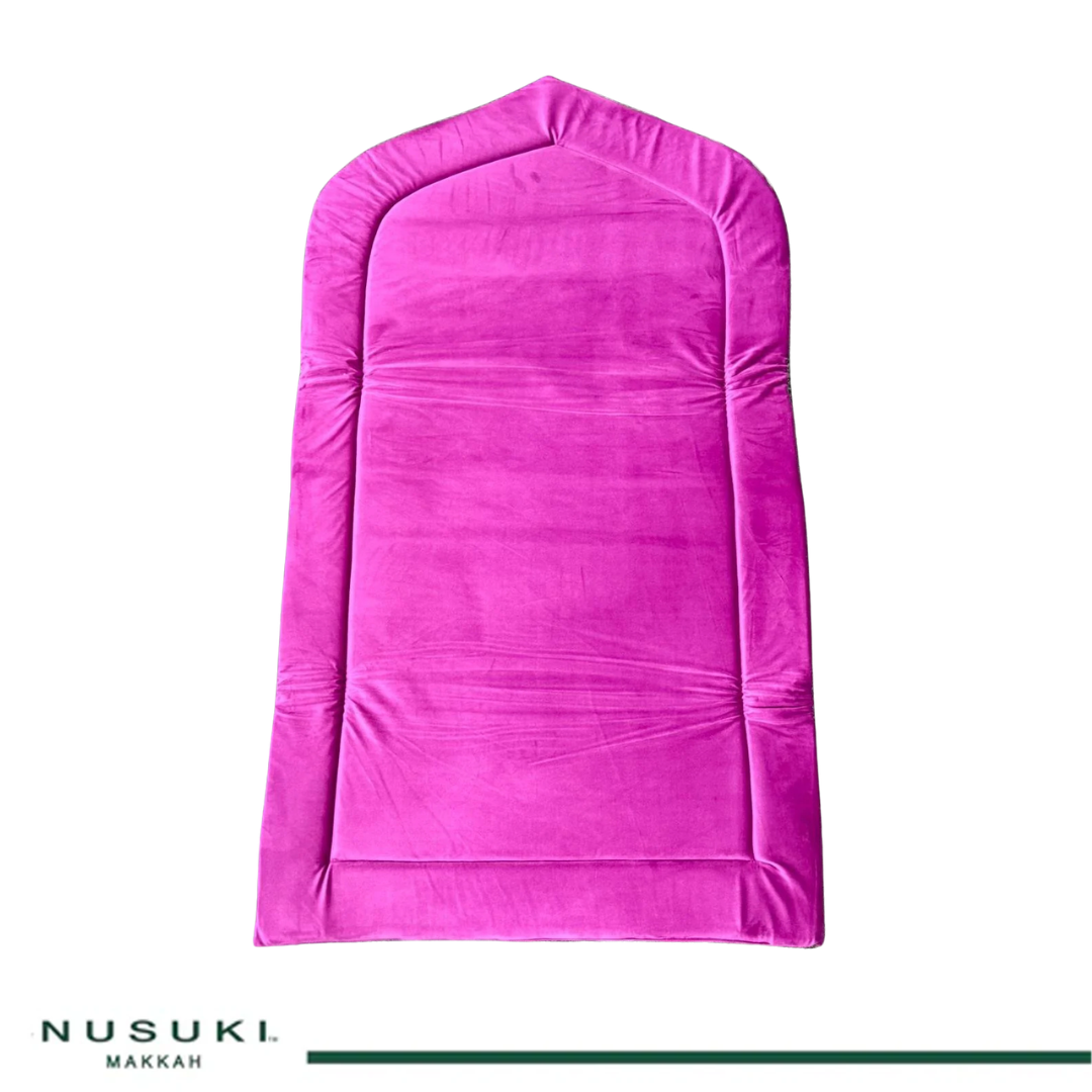 Nusuki Al Dhuhaa Luxury Padded Prayer Mat with Matching Carry Bag