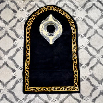 Round Black Stone Prayer Mat