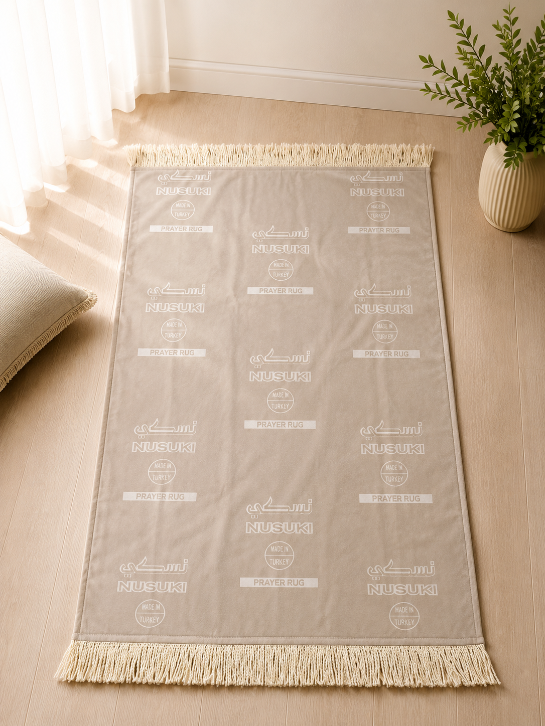 NUSUKI Premium Turkish Floral Prayer Mat