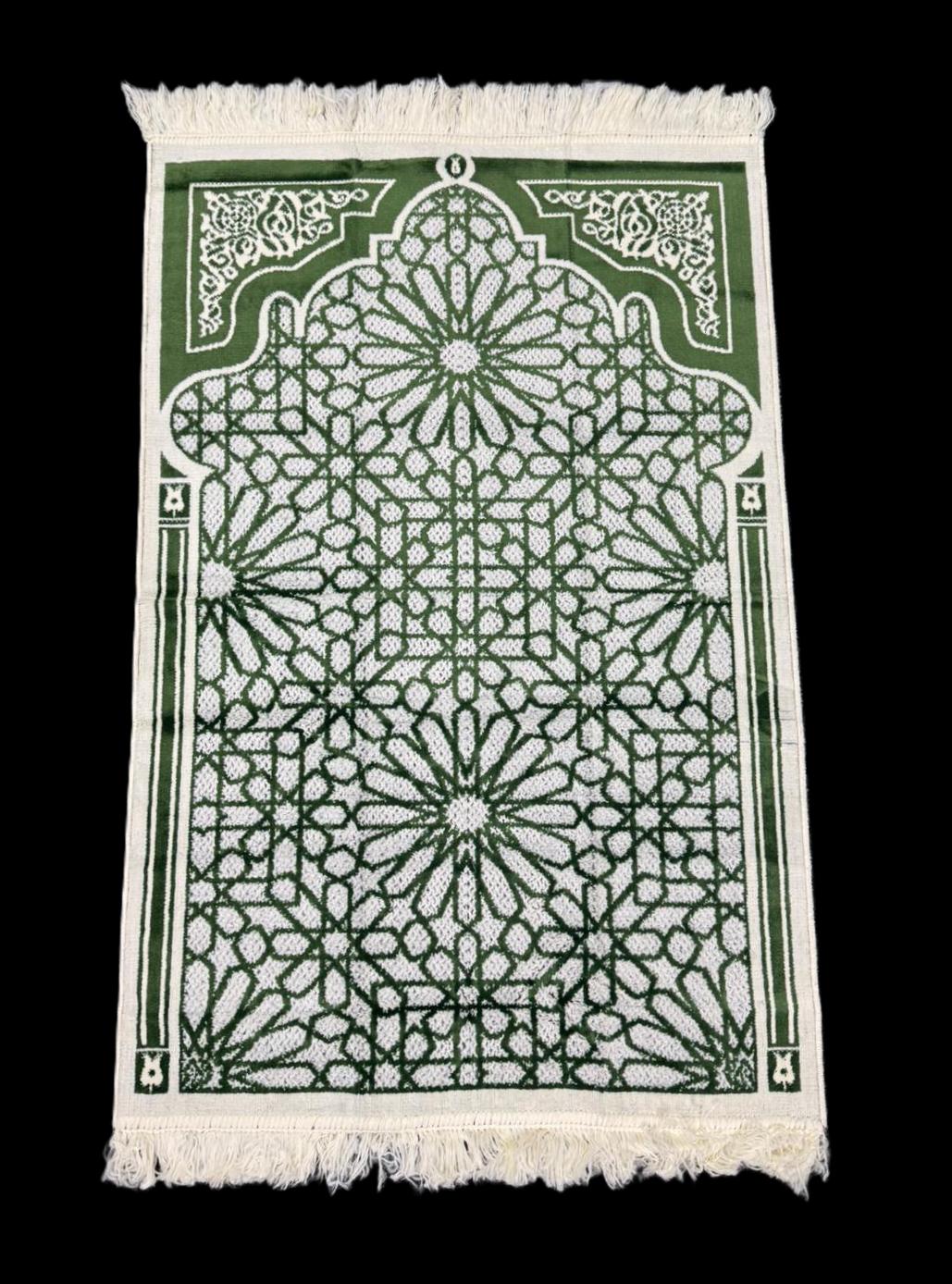 Minwal Fur Prayer Mat – Geometry Mihrab - Design 2 - Islamic Rug Sajjada Sajada Musalla Janamaz