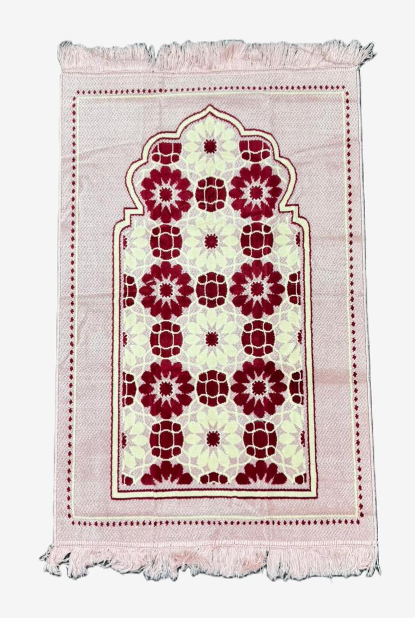 Minwal Fur Prayer Mat – Rosette Mihrab - Design 3 - Islamic Rug Sajjada Sajada Musalla Janamaz