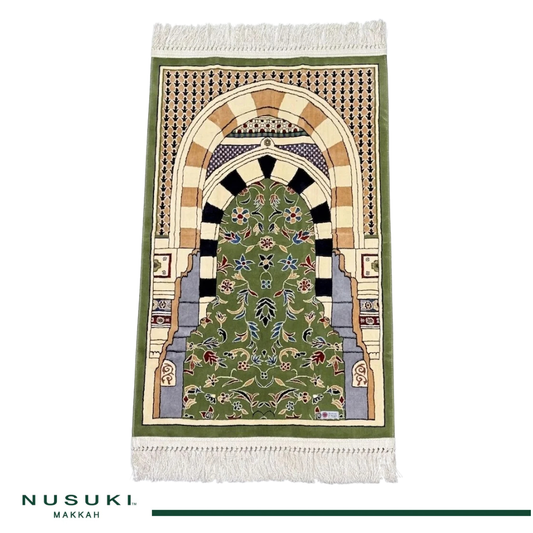 Rawdha Mubaraka Entrance Prayer Mat with hand bag