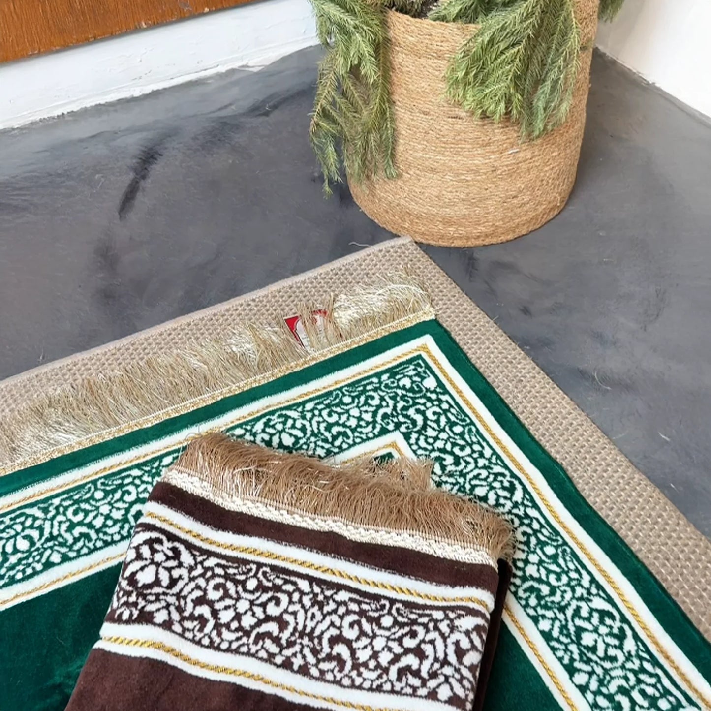 Sidrat Al Muntaha Prayer Mat Brown
