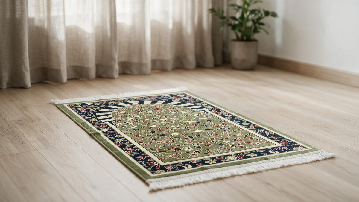 Al Rawdha Al Mubaraka Prayer Mat with Handbag